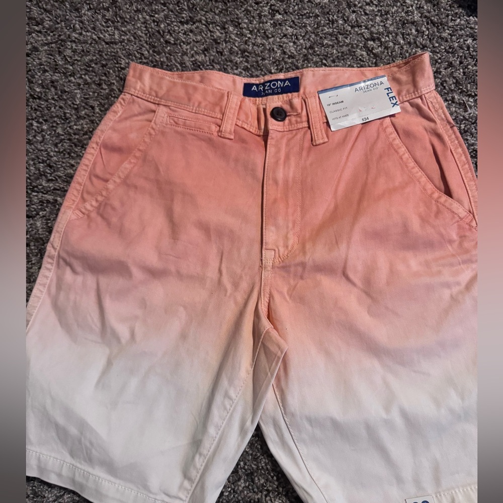Men’s Arizona Shorts Size 29 new with tags